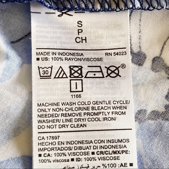 Old Navy Blue Floral Deep V-Neck Faux Wrap Long Sleeve Dress Size S - Picture 10 of 11